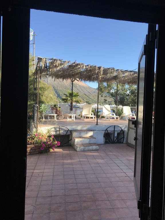 Villaggio Togo Togo Porto di Ponente Экстерьер фото