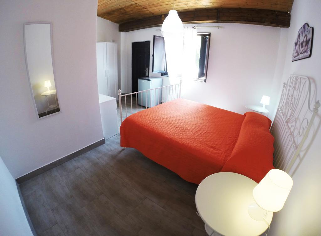 Villaggio Togo Togo Porto di Ponente Экстерьер фото